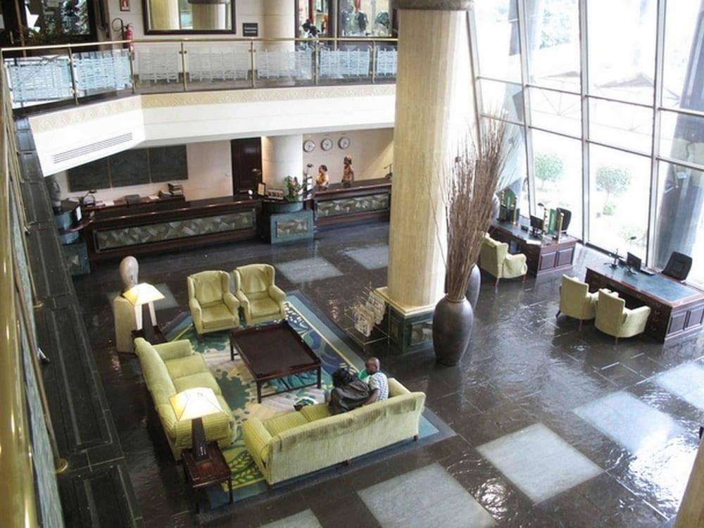 Hotel Alvalade Luanda Intérieur photo