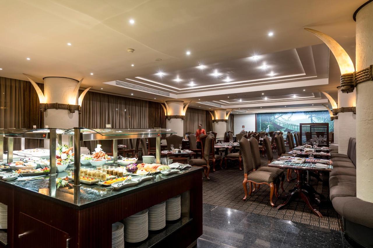 Hotel Alvalade Luanda Extérieur photo