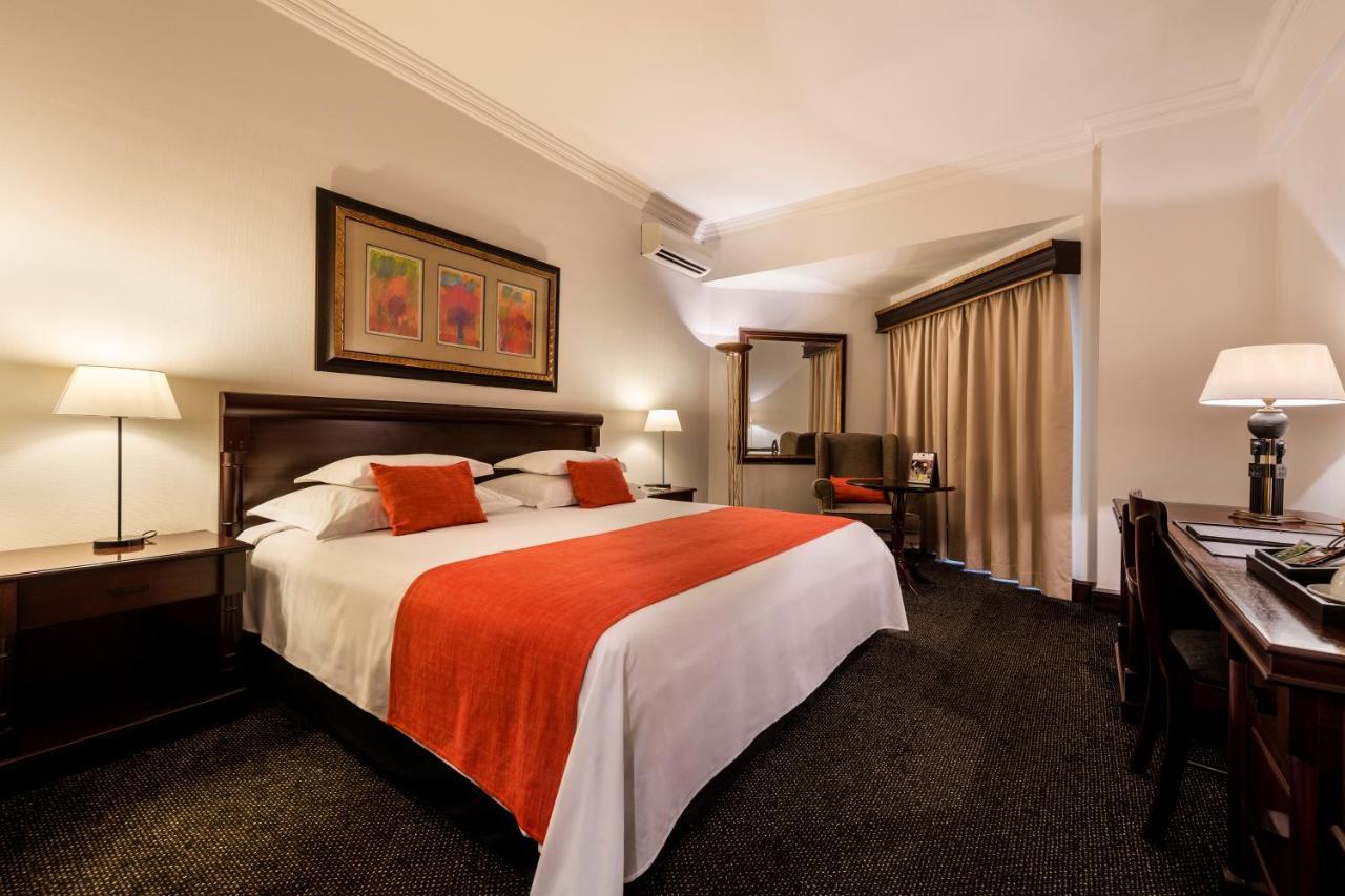 Hotel Alvalade Luanda Extérieur photo
