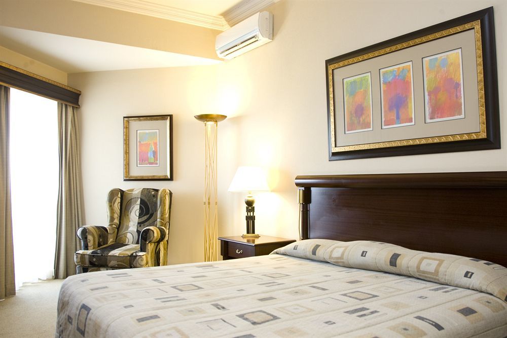 Hotel Alvalade Luanda Chambre photo
